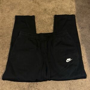 black nike sweats men’s 2xl has pockets